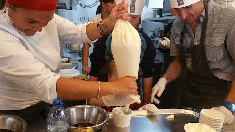 Tiramisu and gelato cooking class in Rome