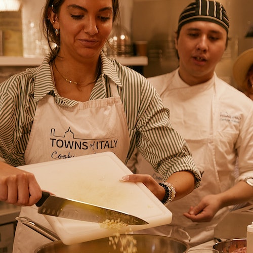 Florence: Pasta & Gelato Cooking Class