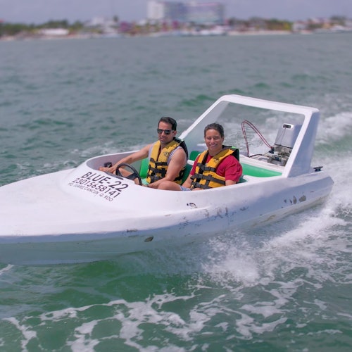 Cancún: Excursión en lancha rápida + Snorkel