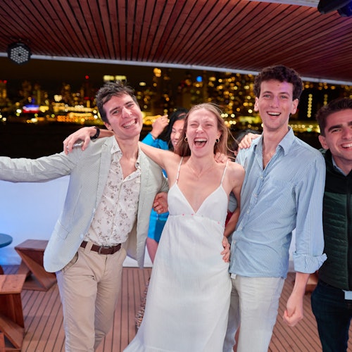 Nueva York: Cena en barco + música en directo