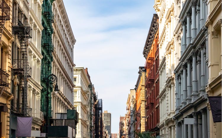 New York SoHo District tour with a city exploration game