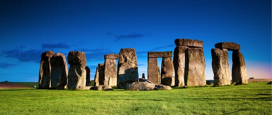 Stonehenge coach tour with optional fish and chips