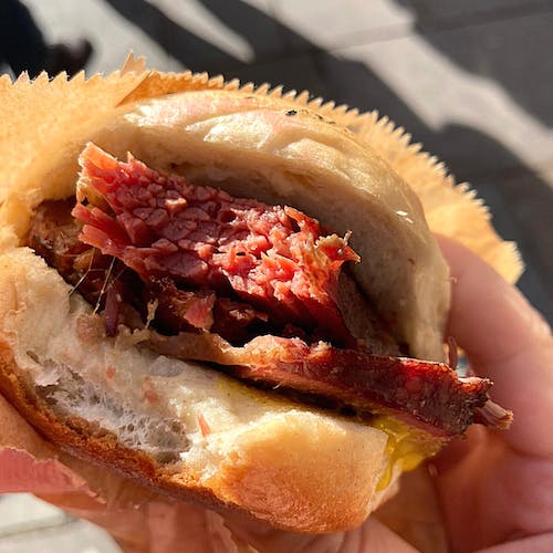 London's East End food and street art walking tour