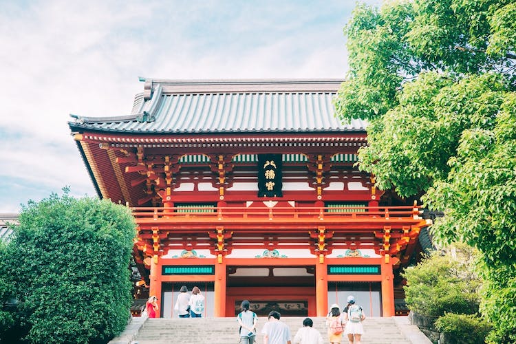 1-day tour to Kotoku-in, Hachimangu Shrine and Enoshima from Tokyo