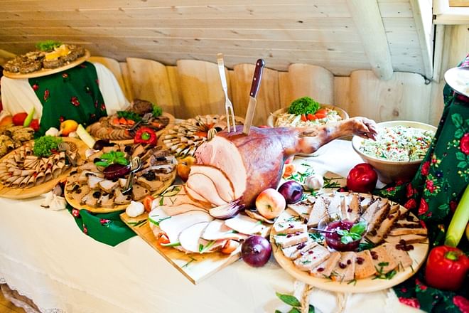Tickets für eine Volksshow in Krakau inkl. Abendessen