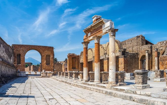 Pompeii ve Napoli Günübirlik turu Roma'dan Yüksek Hızlı Tren ile