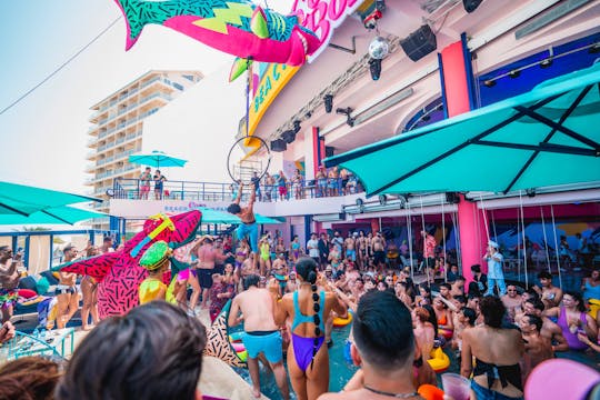 Entrada para la fiesta Coco Bongo en Cancún