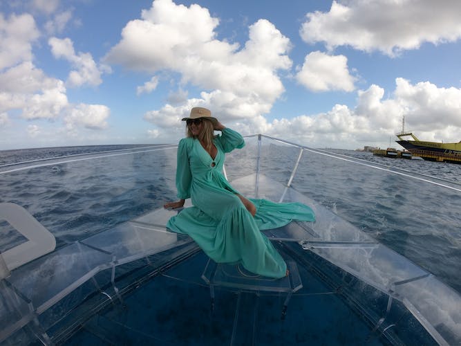 Clear boat ride and snorkel in Cozumel