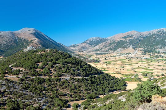 Excursión de día completo al pueblo de Loutro con almuerzo típico cretense