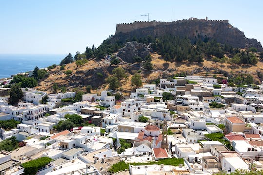 Visita guiada a los lugares más destacados de la Acrópolis de Lindos y el casco antiguo de Rodas