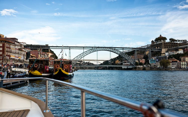 Ferry del río Duero