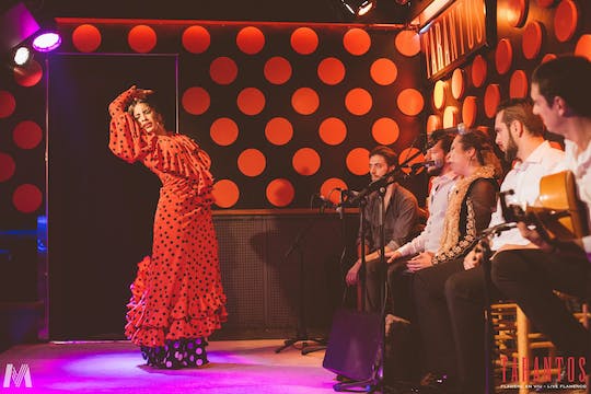Barcelona: Espectáculo flamenco en los Tarantos + Tapas