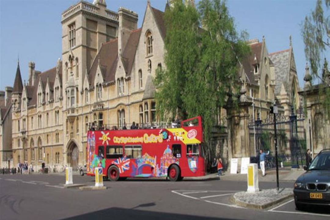 Excursión a Oxford en tren desde Londres con tour en autobús turístico