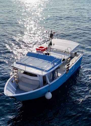 Full-day Positano and Amalfi boat tour with lunch