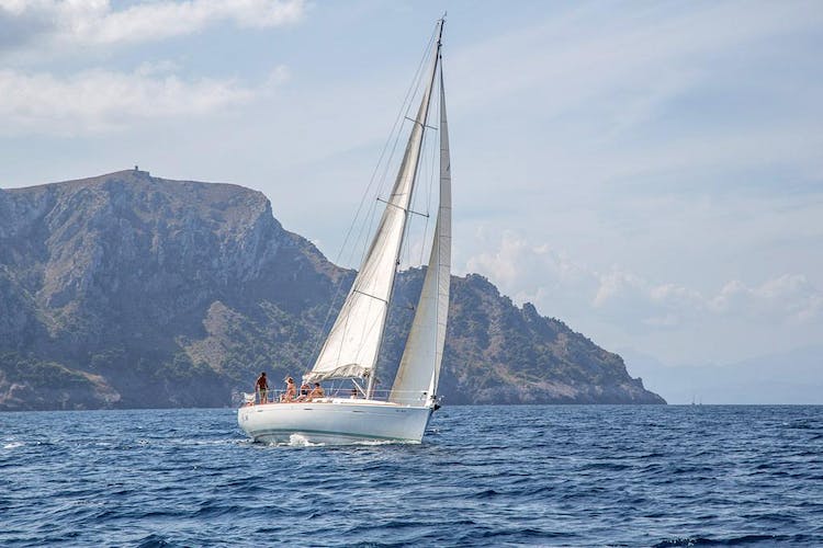Alquiler veleros Mallorca Belmita con transfer por Mayurca Yachting