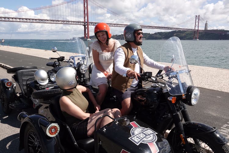 Lisbon Sidecar Retro Tour Cristo Rei