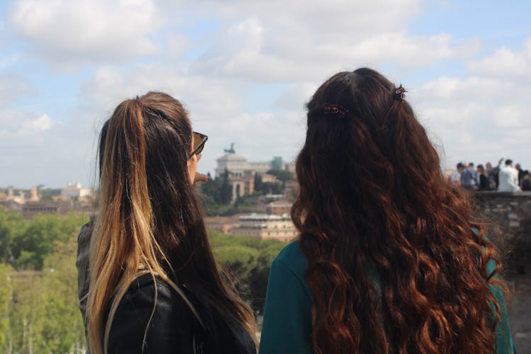 Rome's highlights 3-hour panoramic luxury golf cart tour