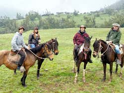 Paseo a caballo por el cerro La Dehesa + Cata de vinos