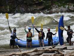 Rafting de iniciación en el río Samaná
