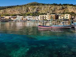 Paseo en barco por la Reserva Natural de Capo Gallo