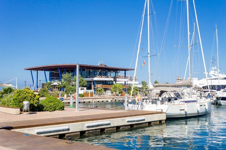 Ferry de ida y vuelta a Formentera desde Ibiza
