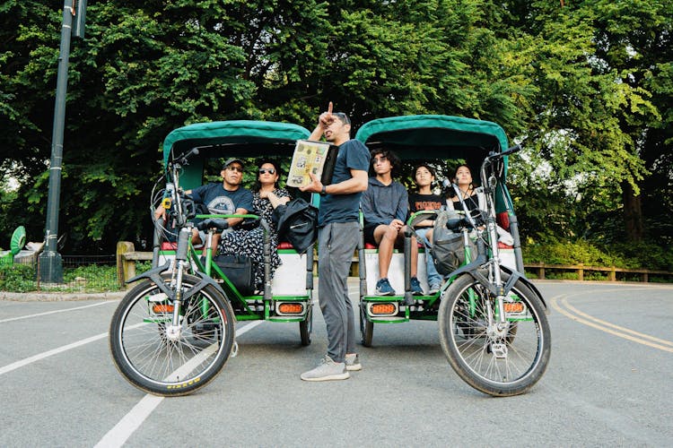 Guided pedicab tour through New York's Central Park