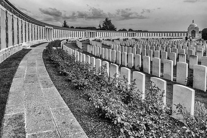 Flanders Fields Remembrance Day Trip from Bruges