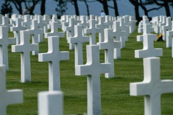 Normandie dagstur från Paris med kyrkogårdstur