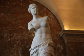 Louvre Museum Priority Access Guided Tour