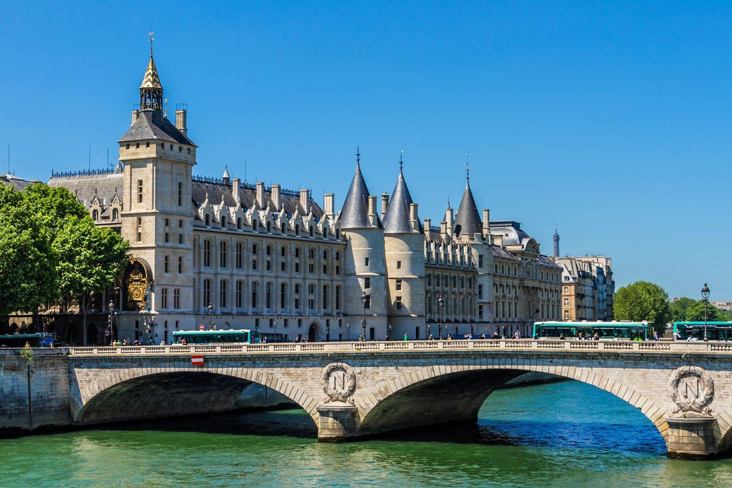 Kleingruppen­führung Kathedrale Notre‑Dame und Île de la Cité