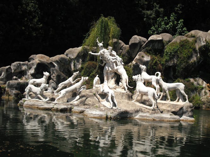 Excursión de un día al Palacio Real de Caserta desde Roma en tren de alta velocidad