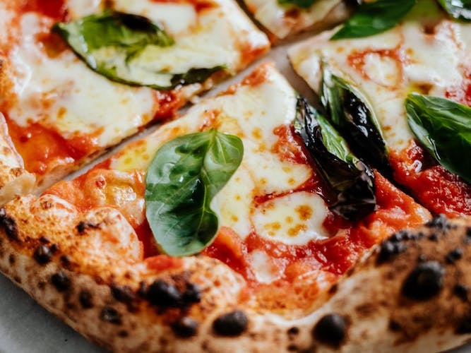 Clase magistral de pizza italiana en Roma