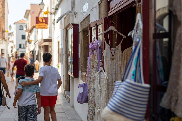 Costa Brava full-day excursion to Tossa de Mar from Barcelona