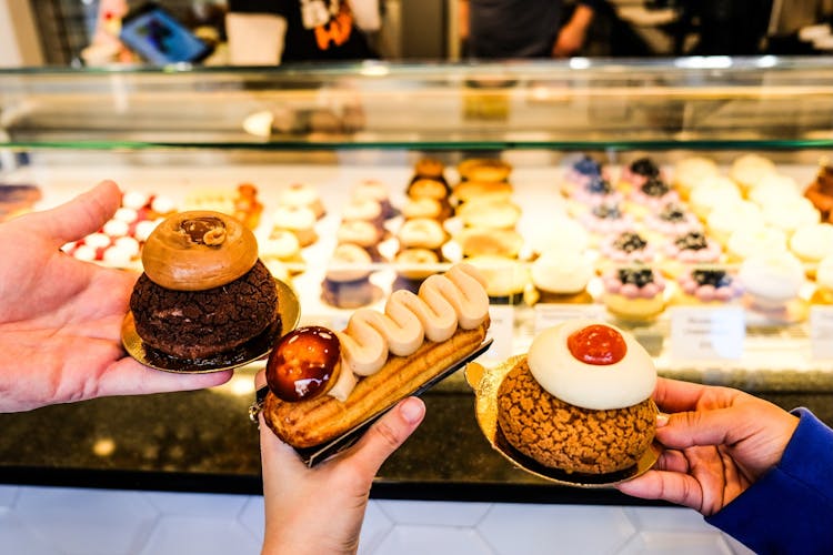 New York's East Village doughnut and pastry history tour