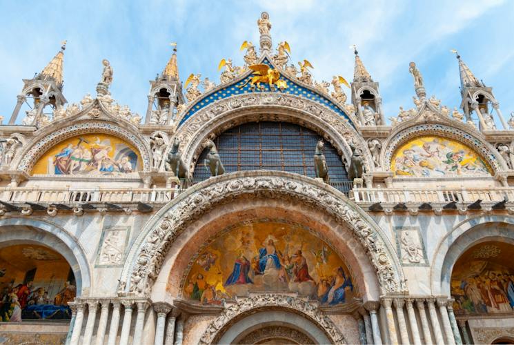 Tickets and guided tour of the golden Basilica di San Marco in Venice
