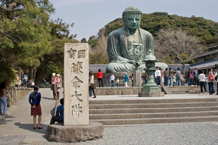 Kamakura private half-day walking tour with local guide