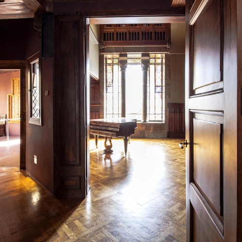 Palau Güell (Palacio Güell): Entrada