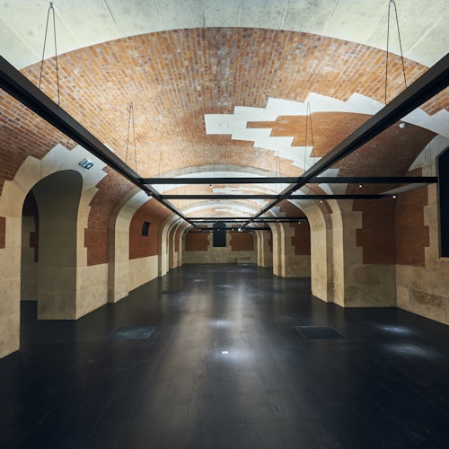 Palais Galliera: Weaving, Embroidering, Embellishing- Crafts & Trades of Fashion