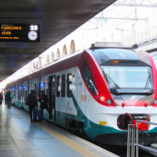 Fiumicino Airport: Leonardo Express Direct Train From Rome Termini