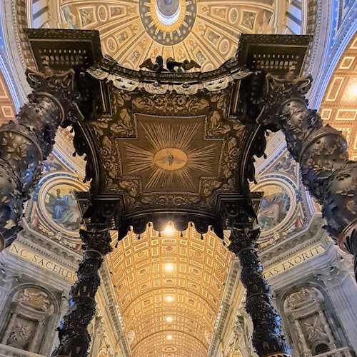 St. Peter's Basilica: Guided Tour + Vatican Grottoes Access