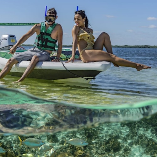 Cancún: Excursión en lancha rápida + Snorkel