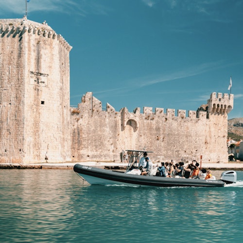 Laguna Azul, Isla de Šolta y Trogir: Excursión en lancha rápida desde Split