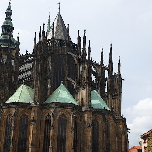 Castillo de Praga: Entrada + Audioguía Digital con Breve Introducción