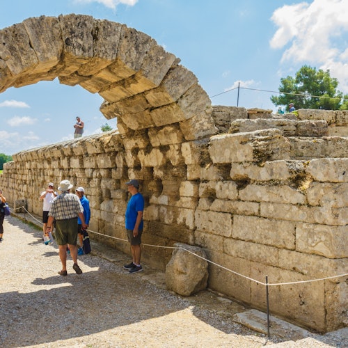 Sitio Arqueológico y Museos de la Antigua Olimpia: Entrada
