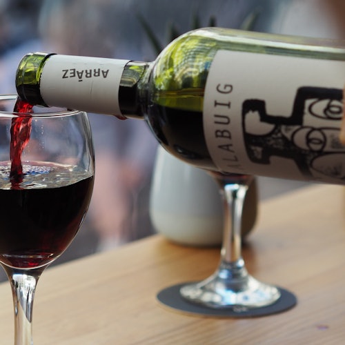 Valencia: Recorrido gastronómico guiado por la mañana + Visita al Mercado Central