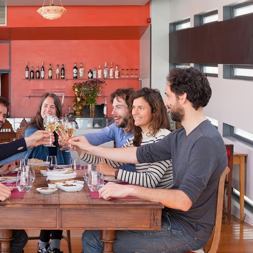 Lisbon: Guided Food Tour + Fado Show