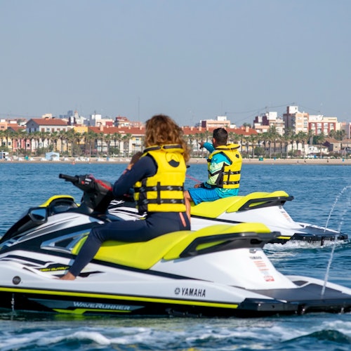 Motos de agua en Valencia