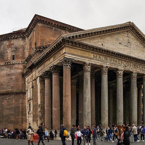 Rome Pantheon: Fast Track Ticket + Guided Tour