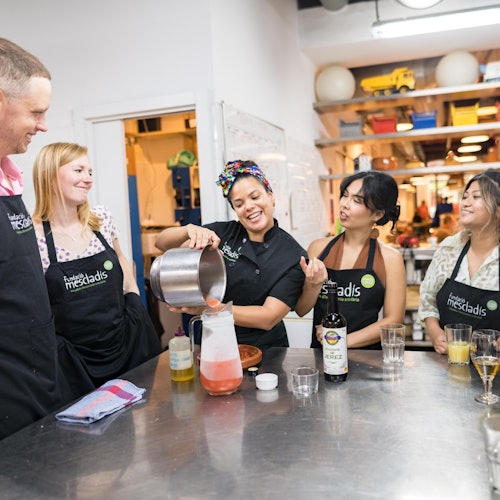 Barcelona: Spanish Cooking Class + Lunch + Drink
