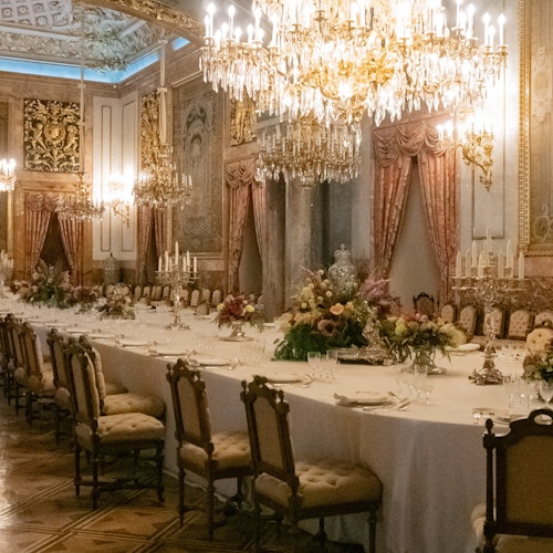 Palacio Real de Madrid: Entrada sin colas + Visita guiada de tarde en grupo reducido